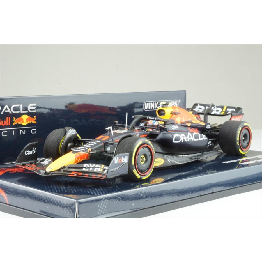 ミニチャンプス 1/43 レッドブル RB18 No.11 2022 F1 シンガポールGP ウィナー S.ペレス 完成品ミニカー 417221711