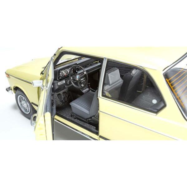 京商 1/18 BMW 2002 Tii ベージュ 完成品ミニカー KS08543ML 京商 1/18 BMW 2002 Tii ベージュ 完成品ミニカー KS08543ML