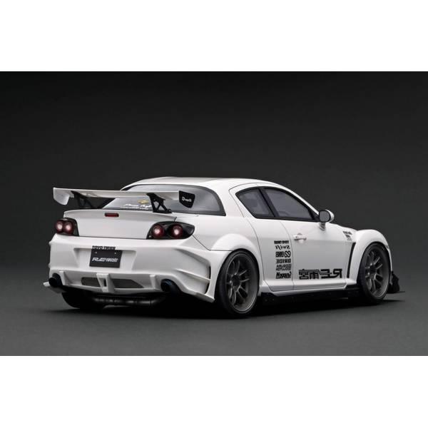 イグニッションモデル 1/18 マツダ RX-8 SE3P RE雨宮 ホワイト