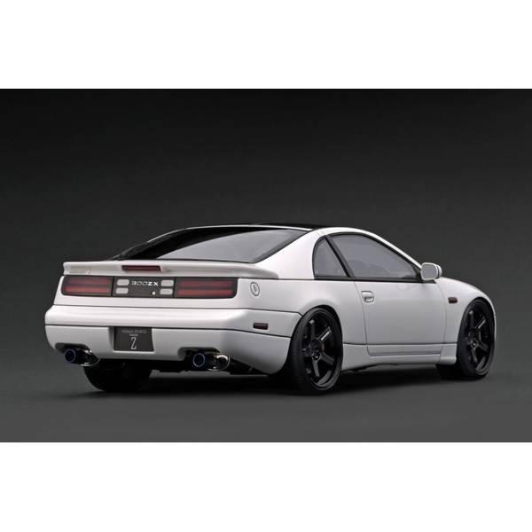 イグニッションモデル 1/18 ニッサン フェアレディZ Z32 2by2 ホワイト