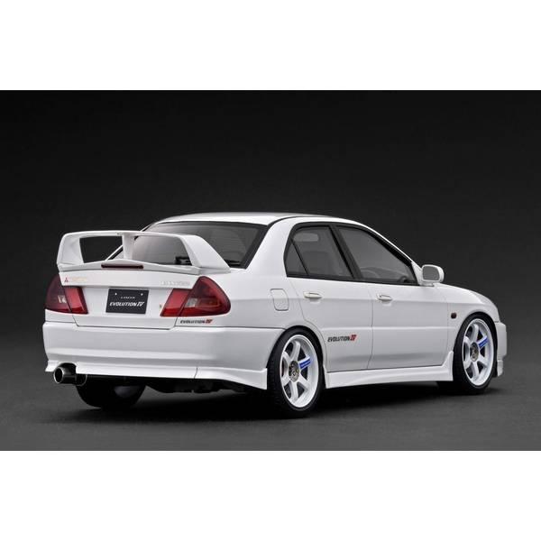 イグニッションモデル 1/18 ミツビシ ランサーエボリューションIV CN9A