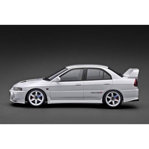イグニッションモデル 1/18 ミツビシ ランサーエボリューションIV CN9A