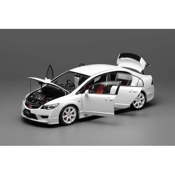 MOTORHELIX 1/18 ホンダ シビック タイプR FD2 2007 後期Ver