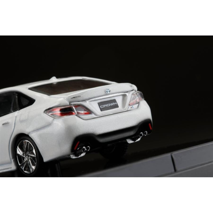 ホビージャパン 1/64 トヨタ クラウン 2.5L RS アドバンス