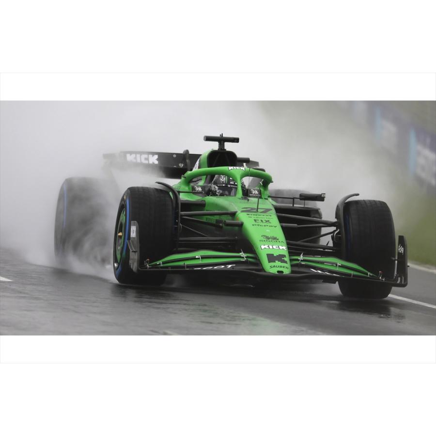 f1ミニカー ミニカー格付けチェック ルックスマート フェラーリSF-25 1/43 vs 1/64