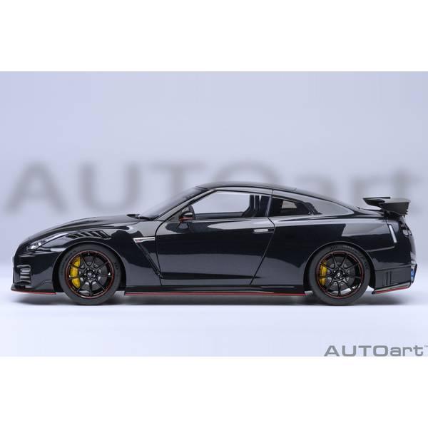 【6月予約】オートアート 1/18 ニッサン GT-R R35 ニスモ スペシャルエディション メテオフレークブラックパール 完成品ミニカー 77504｜posthobbyshop｜03