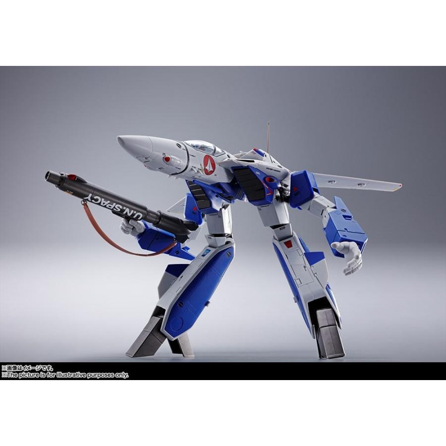 バンダイ DX超合金 VF-1A バルキリー(マクシミリアン・ジーナス