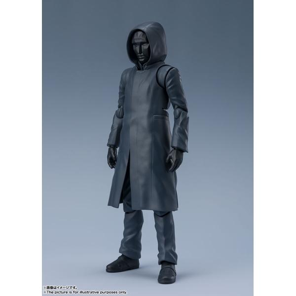 BANDAI（バンダイ） S.H.Figuarts フロントマン 「イカゲーム」より 