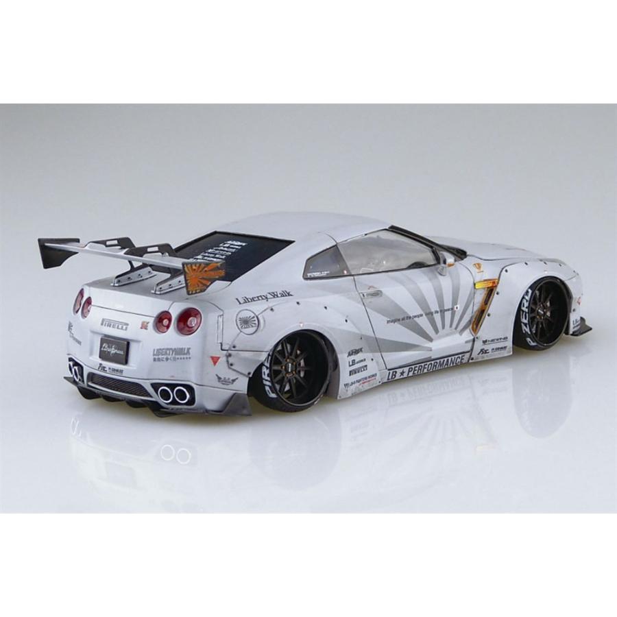 アオシマ 1/24 リバティーウォーク LB☆ワークス R35 GT-R Ver.2 アオシマ 1/24 リバティーウォーク LB☆ワークス R35 GT-R Ver.2