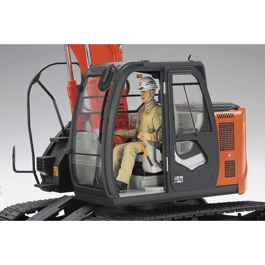 ハセガワ 1/35 日立建機 油圧ショベル ZAXIS 135US スケールモデル