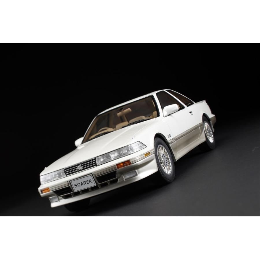 ポストホビー限定販売品 ホビージャパン18 1/18 トヨタソアラ 3.0GT 