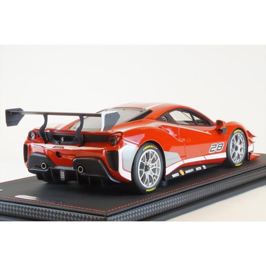 【新入荷】 BBR 1/18 フェラーリ 488 チャレンジ エヴォ 2000 ケース付属 完成品ミニカー P18186 【ZYX9780654789】(35200円)