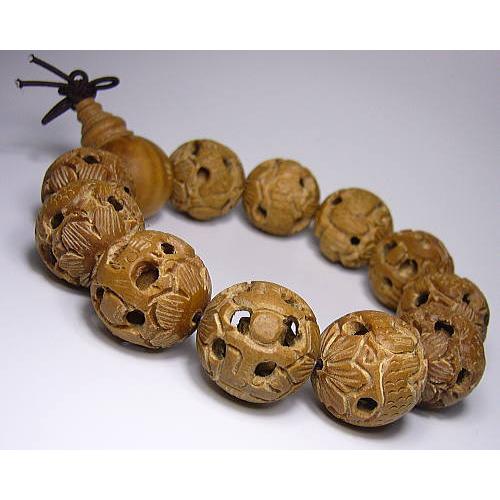 白檀手彫り目入り彫物 楽天市場】白檀 木彫の通販