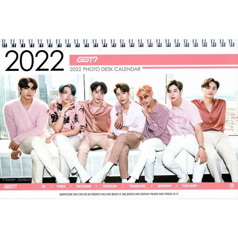 GOT7 グッズ 卓上 カレンダー (写真集 カレンダー) 2021~2022年 (2年分) + フォトデスクカレンダー [2点セット] |  | 01