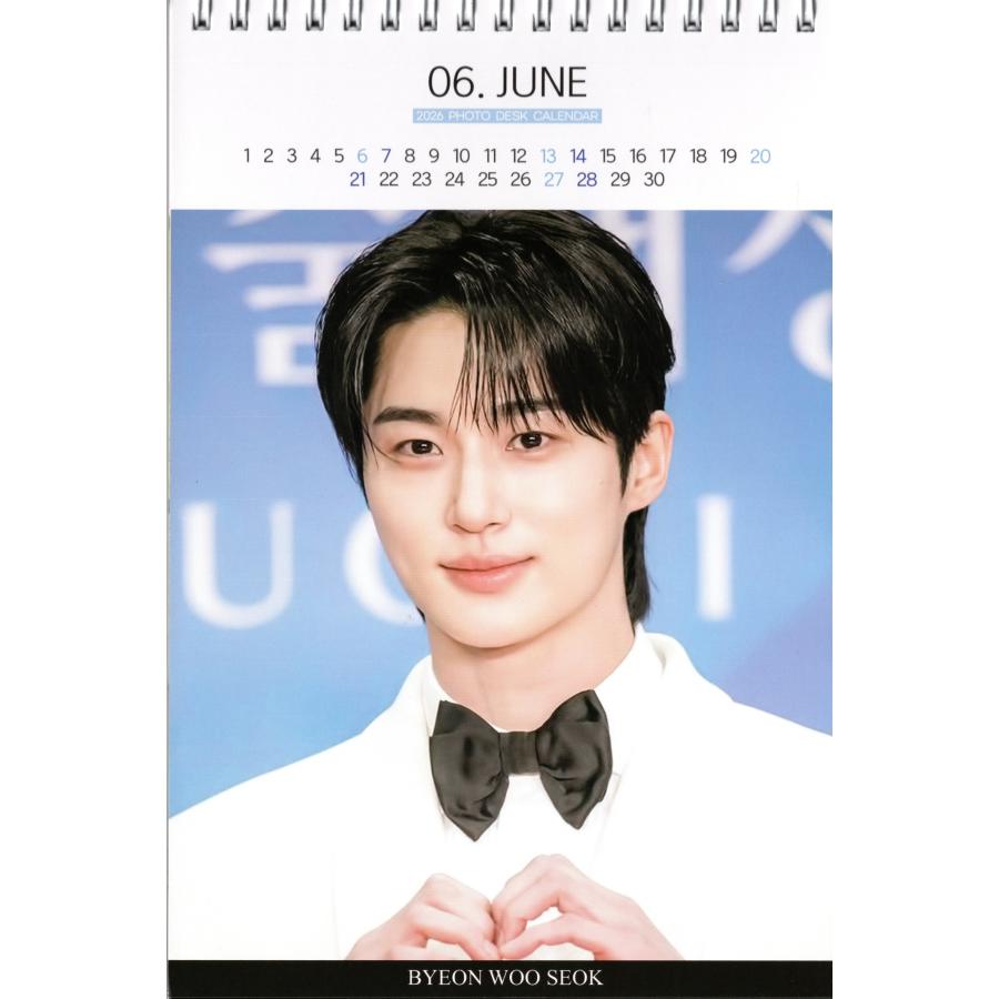 ビョンウソク グッズ 卓上 カレンダー (写真集 カレンダー) 2026~2027