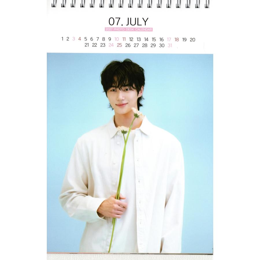 【数量限定】MYNAME 写真集+【特典】 卓上カレンダー&大判フォトカード 数量限定】MYNAME 写真集+【特典】 卓上カレンダー&大判フォトカード