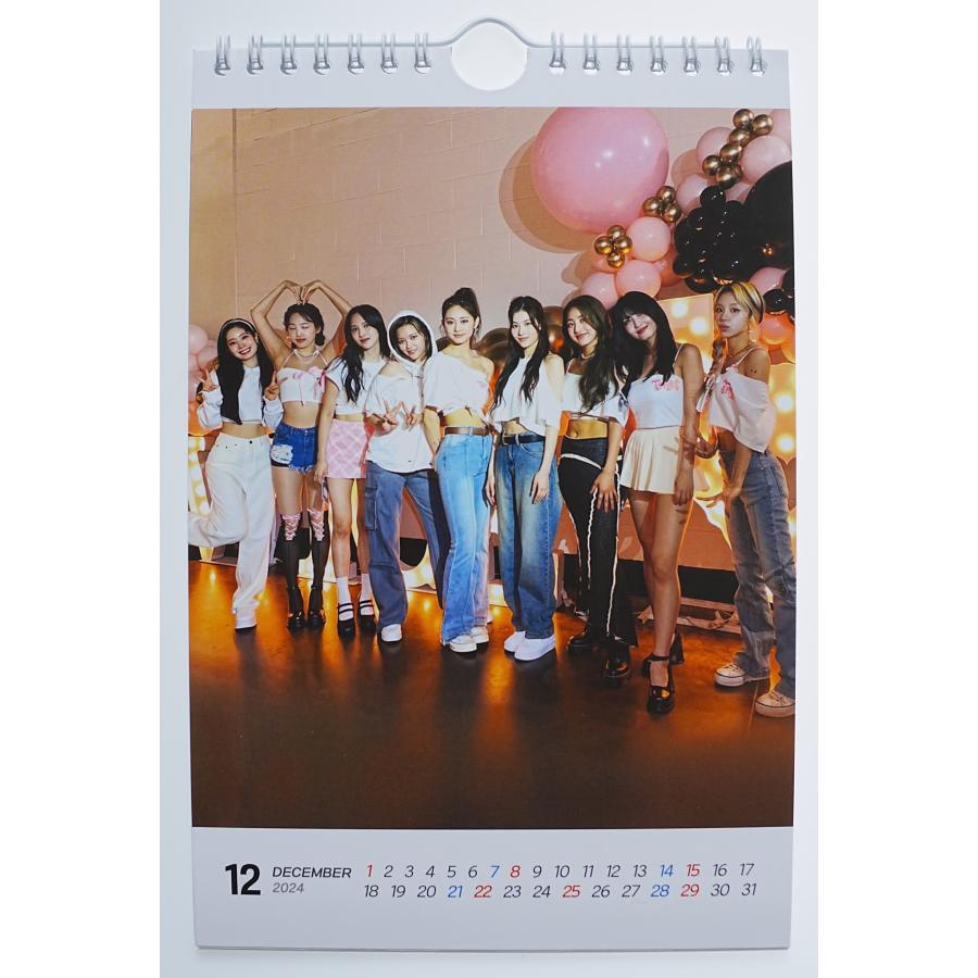 TWICE トゥワイス グッズ 壁掛け カレンダー 2024年 写真集 カレンダー K-POP |  | 03