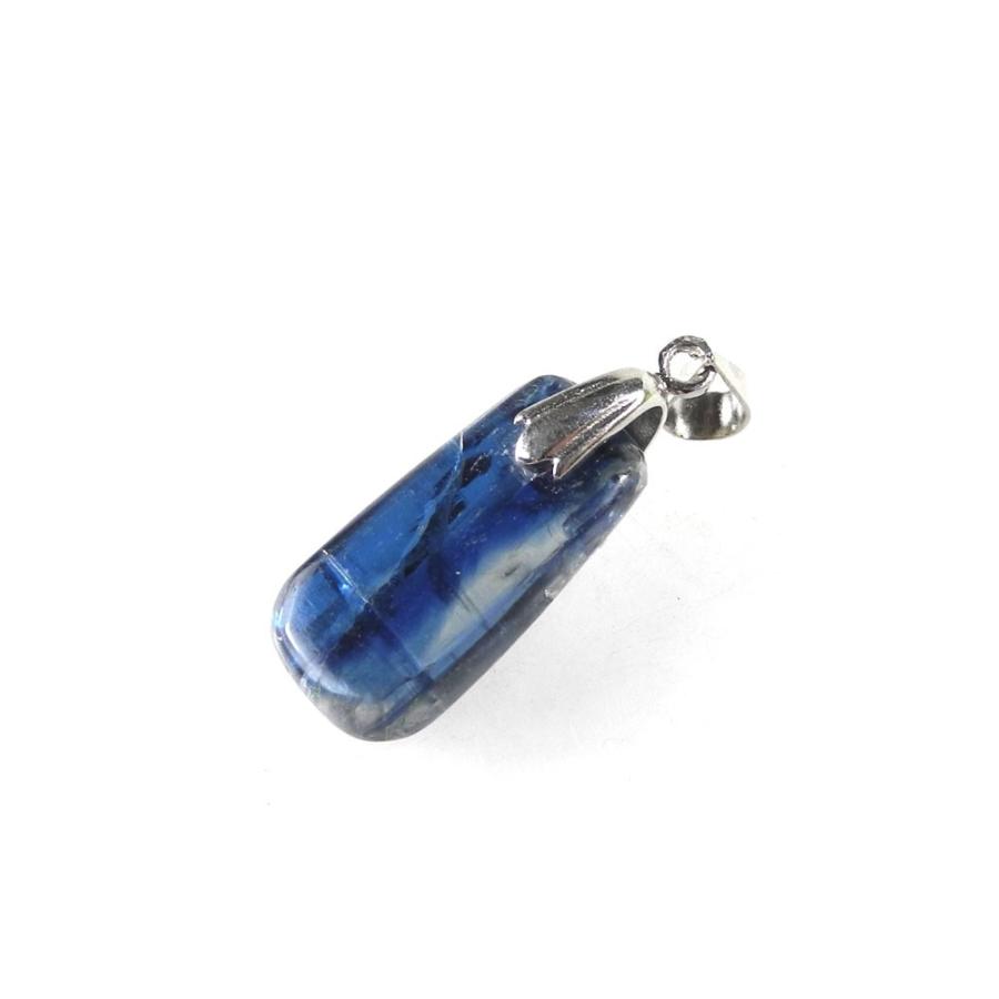 カイヤナイト ペンダントトップ Kyanite 藍晶石 Disthene 二硬石