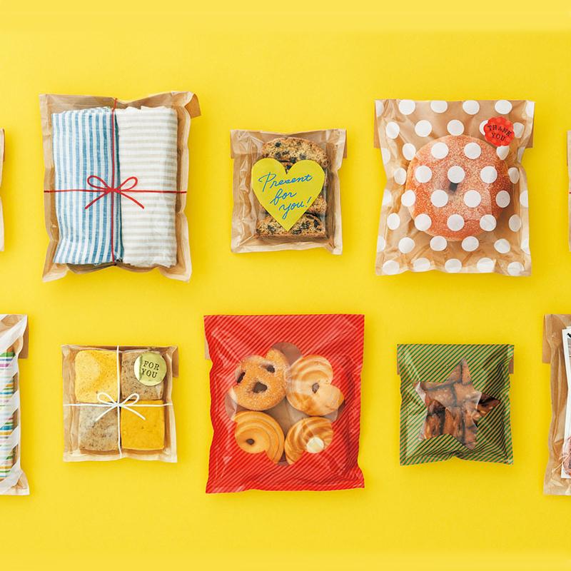 ミドリ ラッピング 片面透明袋 メタリック M 小花柄 紫 H190×W130mm