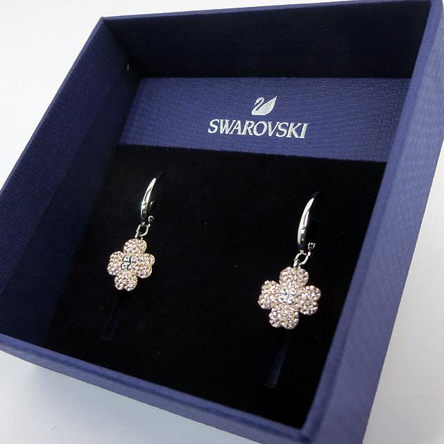 スワロフスキー SWAROVSKI ドロップピアス Latisha フラワー ピンク  245245 ギフトバッグ付｜pre-ma｜06