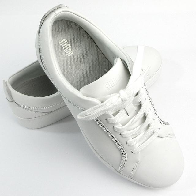 FitFlop ホワイト スニーカー 厚底 RALLY ラリー タンブルドレザー クレープ スニーカー｜フィット