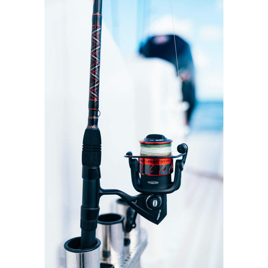 PCゲーム PENN Fierce III Live Liner Inshore Spinning Fishing Reel， Size 2500， Right/Left Handle Position， Front Drag for Smooth Operation