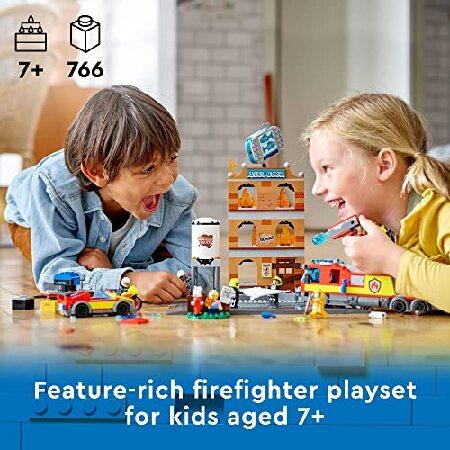 LEGO City Fire Brigade 60321 Building Kit; Multi-Model Playset with 2 City TV Characters, for Ages 7+ 766 Pieces｜pre-style｜02