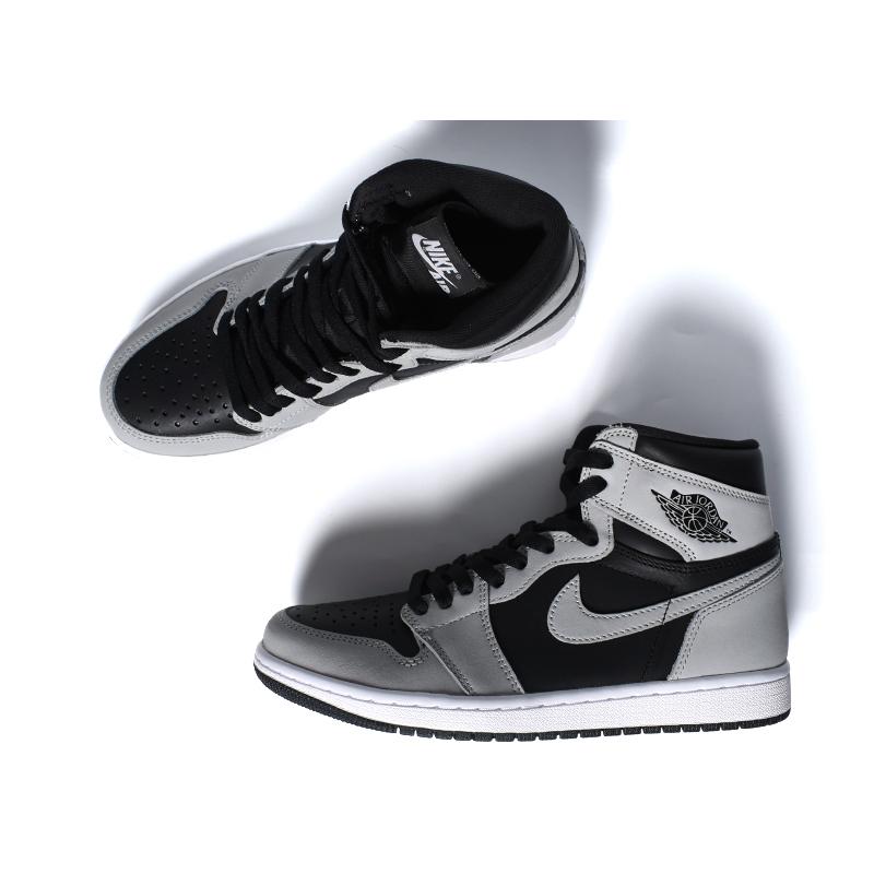 NIKE AIR JORDAN 1 RETRO HIGH OG NIKE AIR JORDAN 1 RETRO HIGH OG