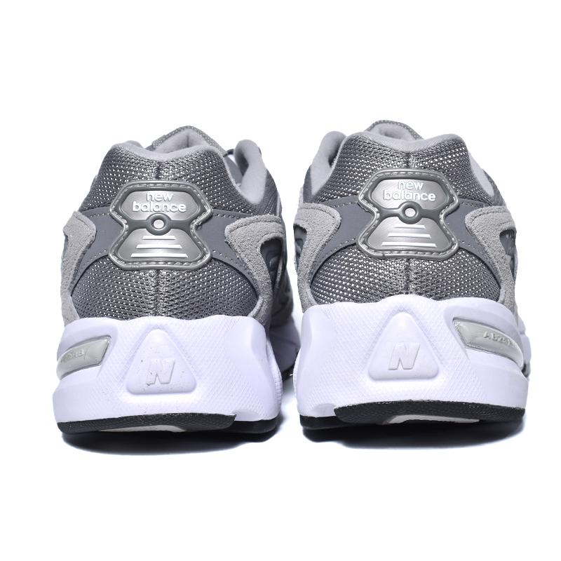 New Balance NEW BALANCE ML725P New Balance NEW BALANCE ML725P