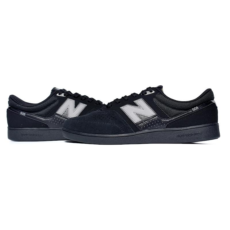 【未使用美品】NEW BALANCE NUMERIC 海外〈定価15,950円〉 海外限定 NEW BALANCE NUMERIC NM417LHK 