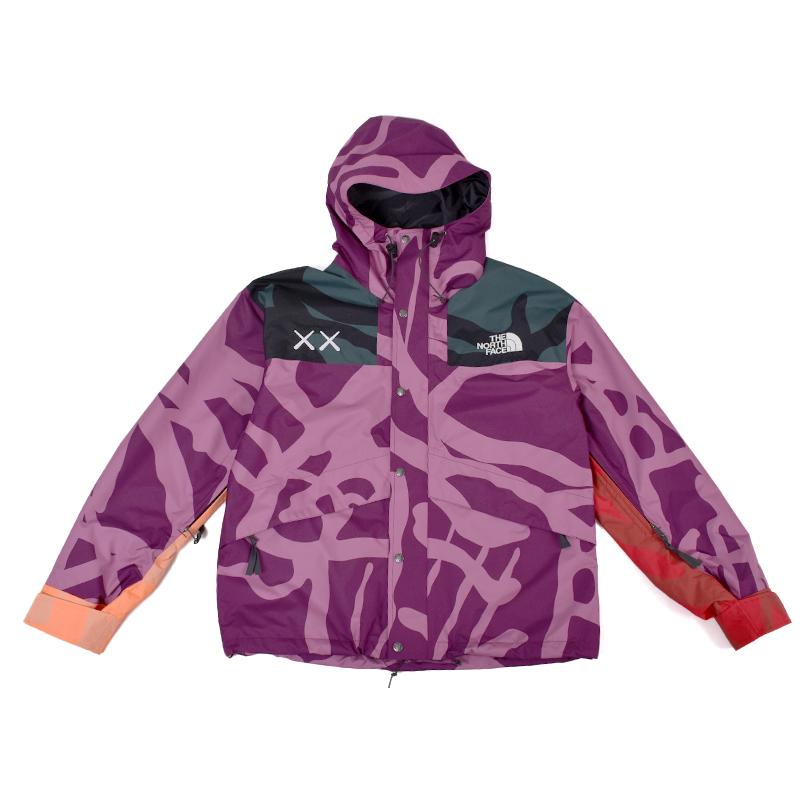 日本未発売 KAWS x The North Face Retro 1986 Mountain Jacket 日本未発売 KAWS x The North Face Retro 1986 Mountain Jacket
