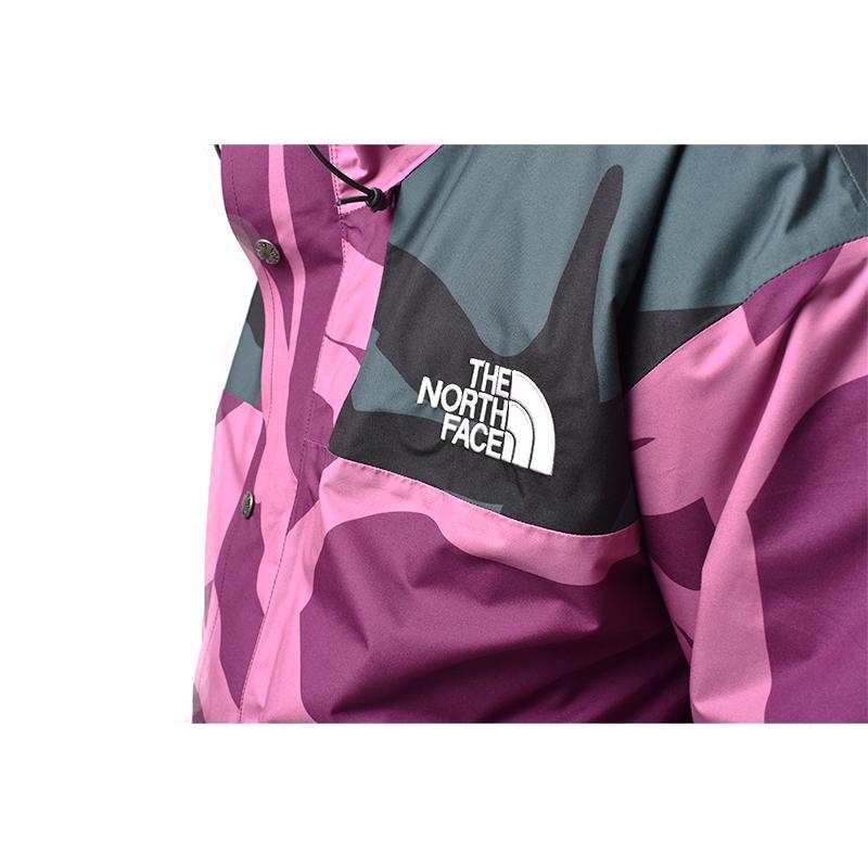 日本未発売 KAWS x The North Face Retro 1986 Mountain Jacket 日本未発売 KAWS x The North Face Retro 1986 Mountain Jacket