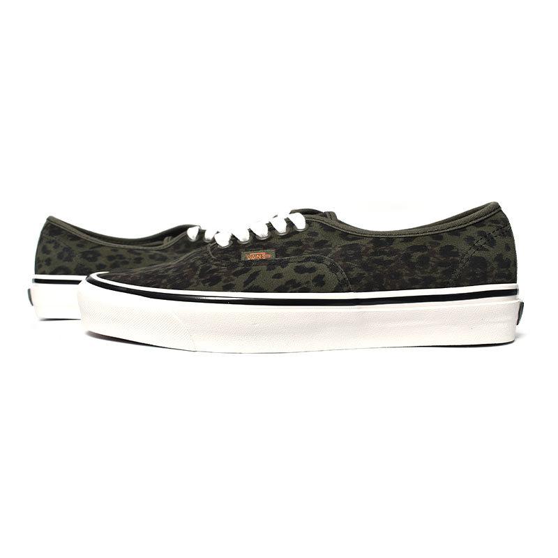 Vans authentic leopard black top