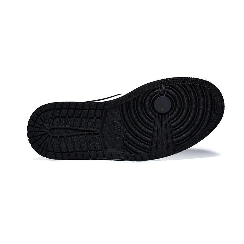 NIKE WMNS AIR JORDAN 1 MID NIKE WMNS AIR JORDAN 1 MID