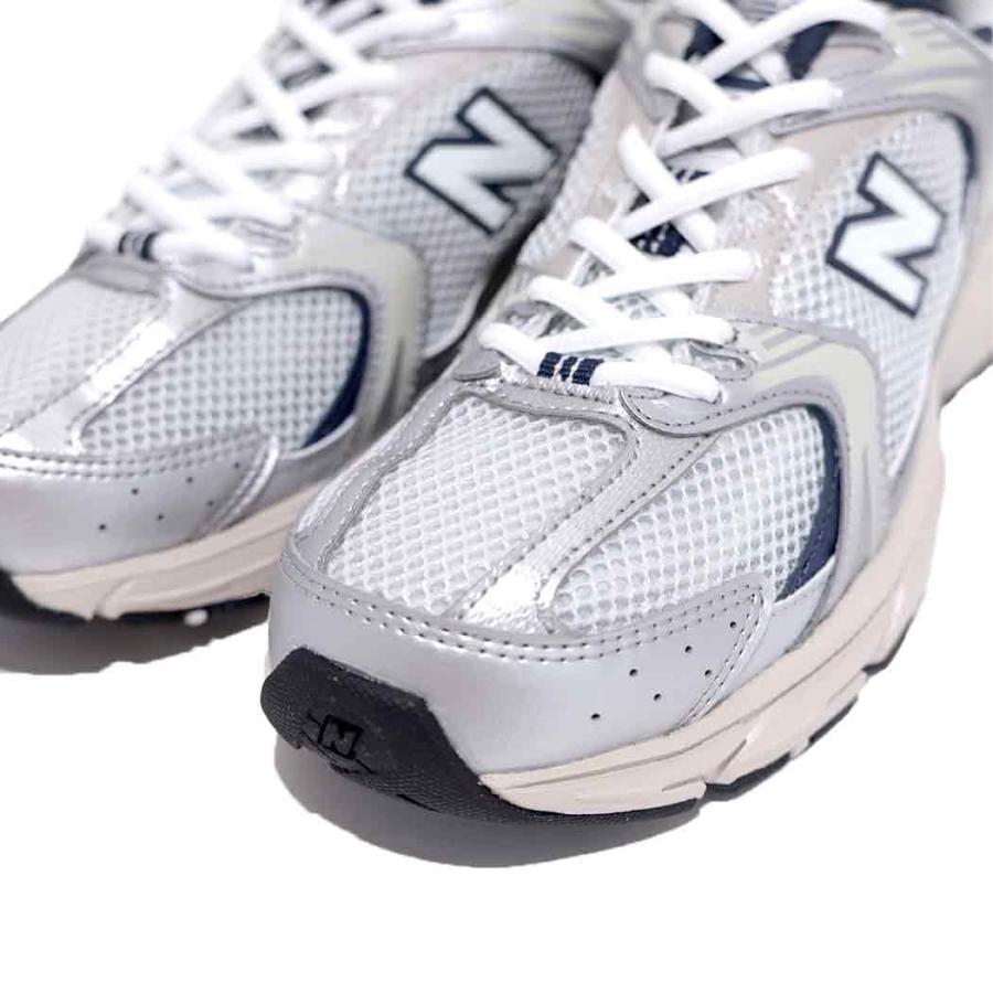 New Balance MR530KAシルバー　スニーカー 24.0 美品 NEW BALANCE MR530KA 