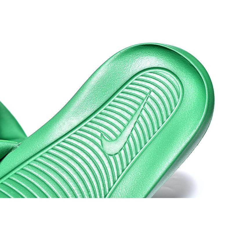 NIKE SB BENASSI VICTORI ONE SLIDE "Lucky Green" ナイキ べナッシ ビクトリ ワン スライド サンダル ( 緑 グリーン メンズ DR2018-300 )｜precious-place｜07