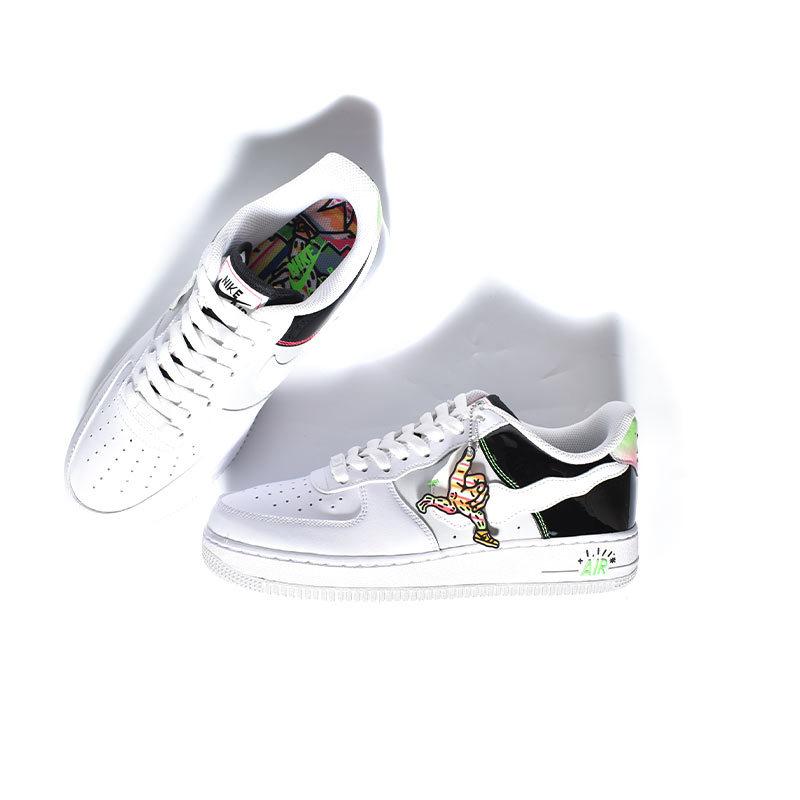 NIKE 日本未発売 AIR FORCE 1 '07 LV8 NIKE 日本未発売 AIR FORCE 1 '07 LV8