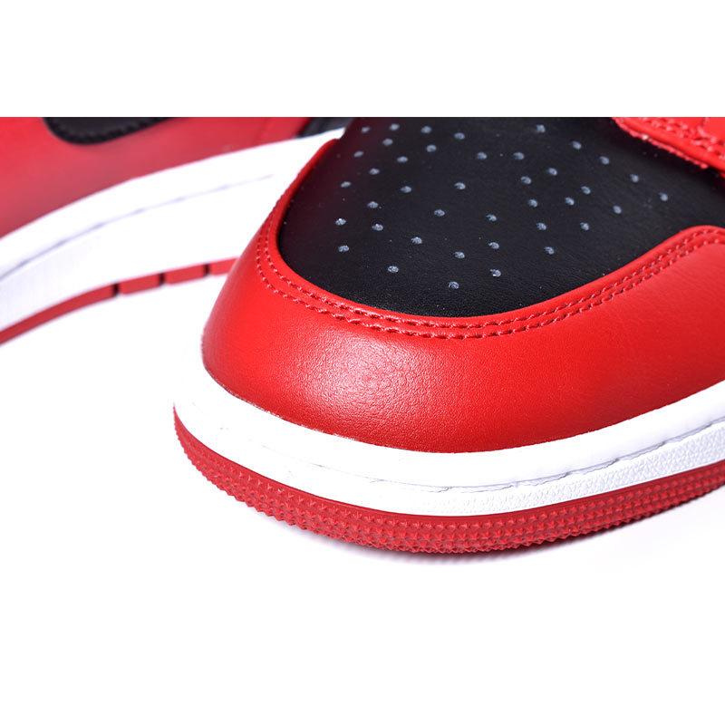 NIKE AIR JORDAN 1 MID 