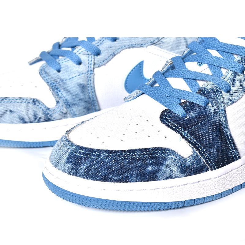 NIKE AIR JORDAN 1 LOW GS NIKE AIR JORDAN 1 LOW GS