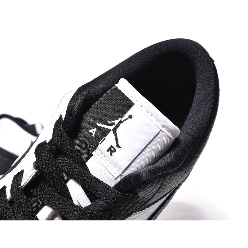 NIKE WMNS AIR JORDAN 1 LOW SE NIKE WMNS AIR JORDAN 1 LOW SE