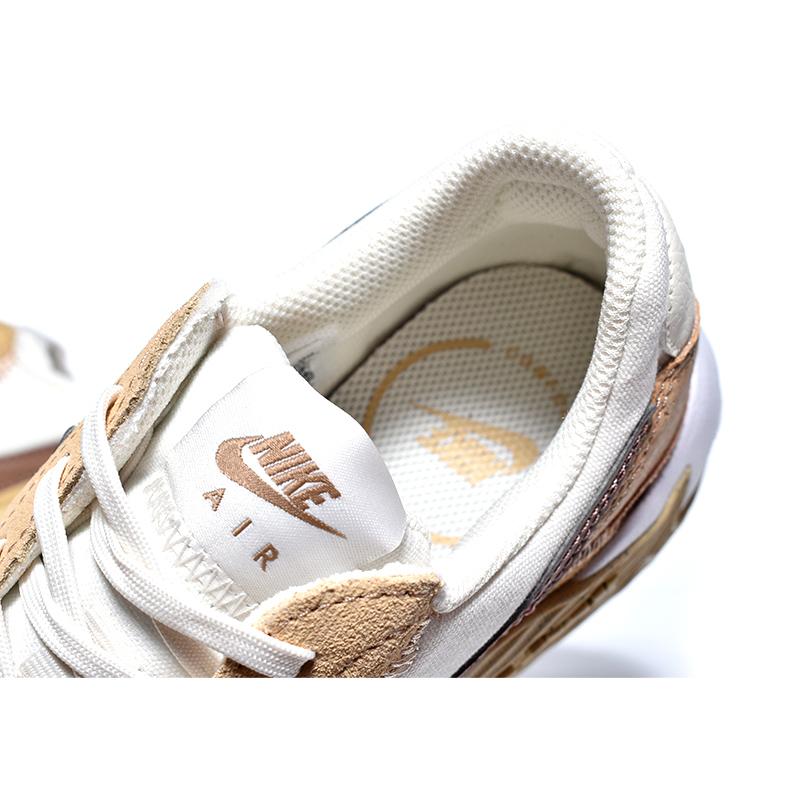 NIKE WMNS AIR MAX EXCEE NIKE WMNS AIR MAX EXCEE