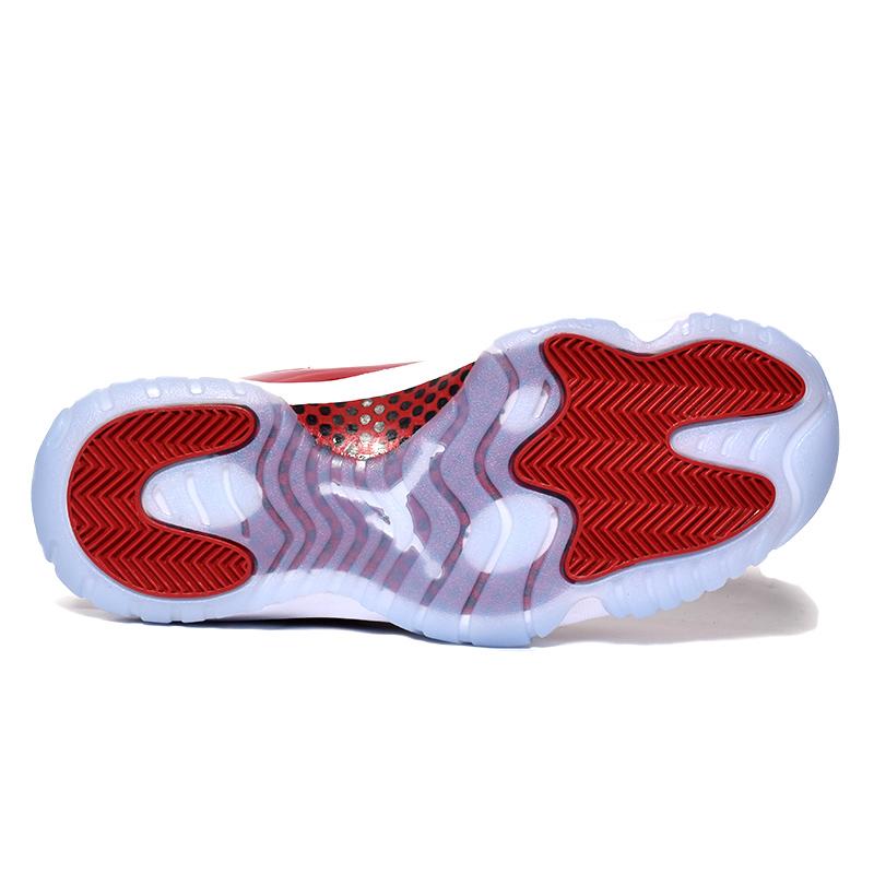 NIKE AIR JORDAN 11 RETRO NIKE AIR JORDAN 11 RETRO