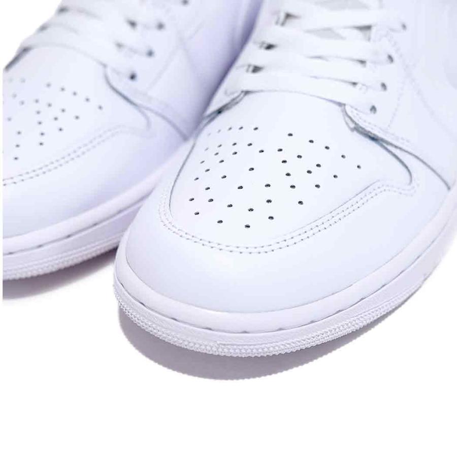 NIKE AIR JORDAN 1 LOW 