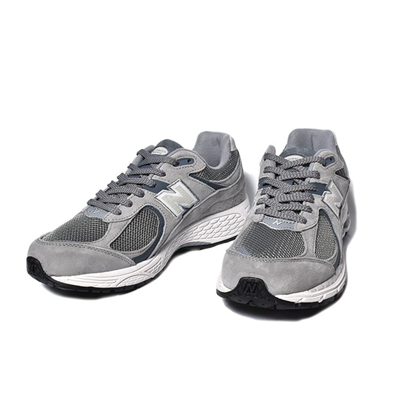 New Balance NEW BALANCE M2002RST  