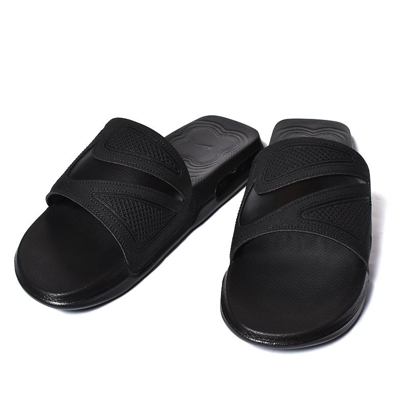 ベナッシ NIKE AIR MAX CLRRO SLIDE ベナッシ NIKE AIR MAX CLRRO SLIDE