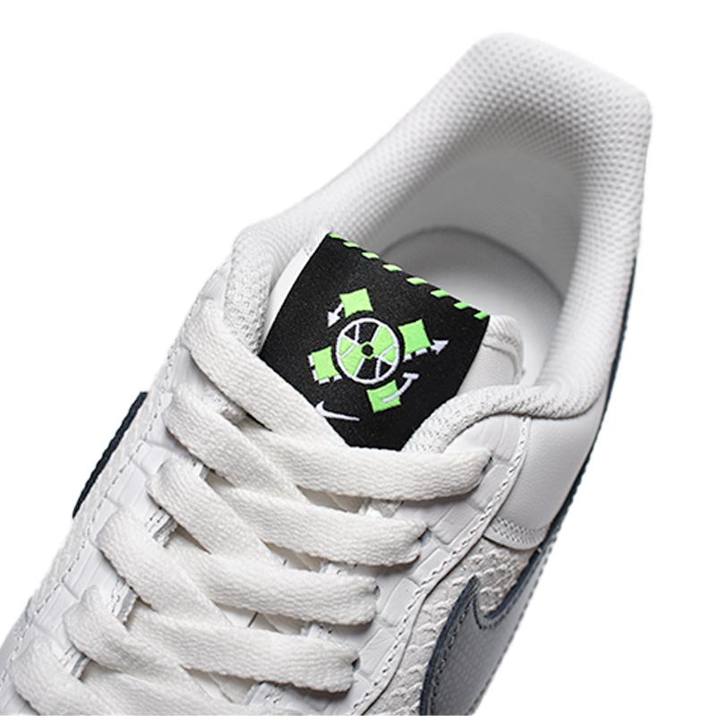 エア フォース 1 日本未発売 NIKE AIR FORCE LOW エア フォース 1 日本未発売 NIKE AIR FORCE LOW