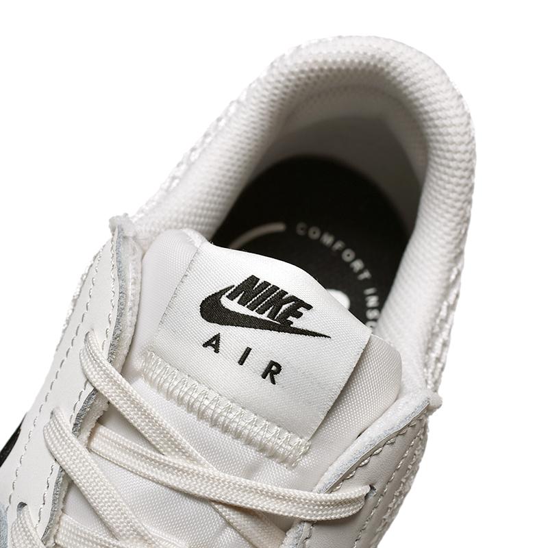 NIKE WMNS AIR MAX EXCEE NIKE WMNS AIR MAX EXCEE
