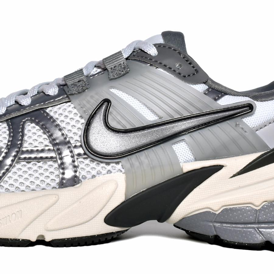 NIKE W V2K RUN NIKE W V2K RUN