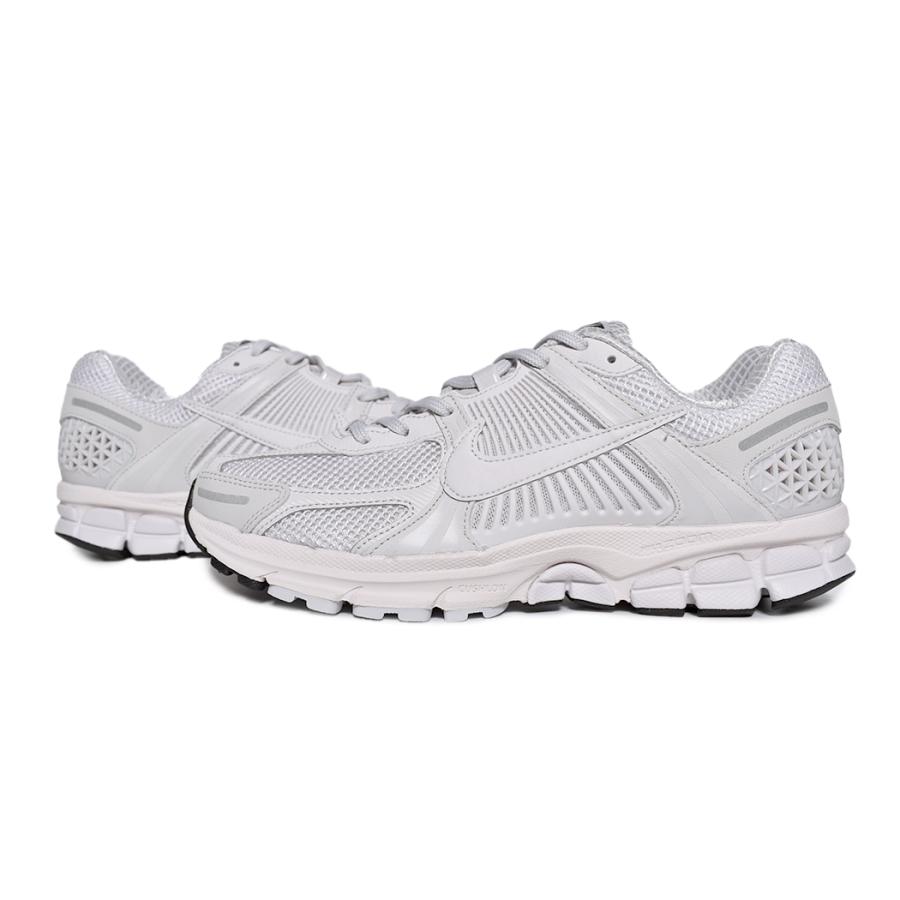 NIKE ZOOM VOMERO 5 SP NIKE ZOOM VOMERO 5 SP
