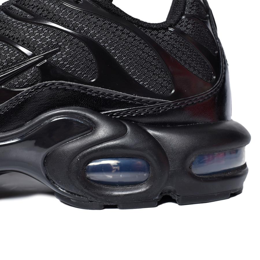 NIKE AIR MAX PLUS NIKE AIR MAX PLUS
